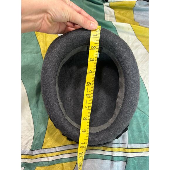 Dame- Vintage Wool Bowler Hat- Flower Cutout applique front- black gray- OSFM - Picture 4 of 8